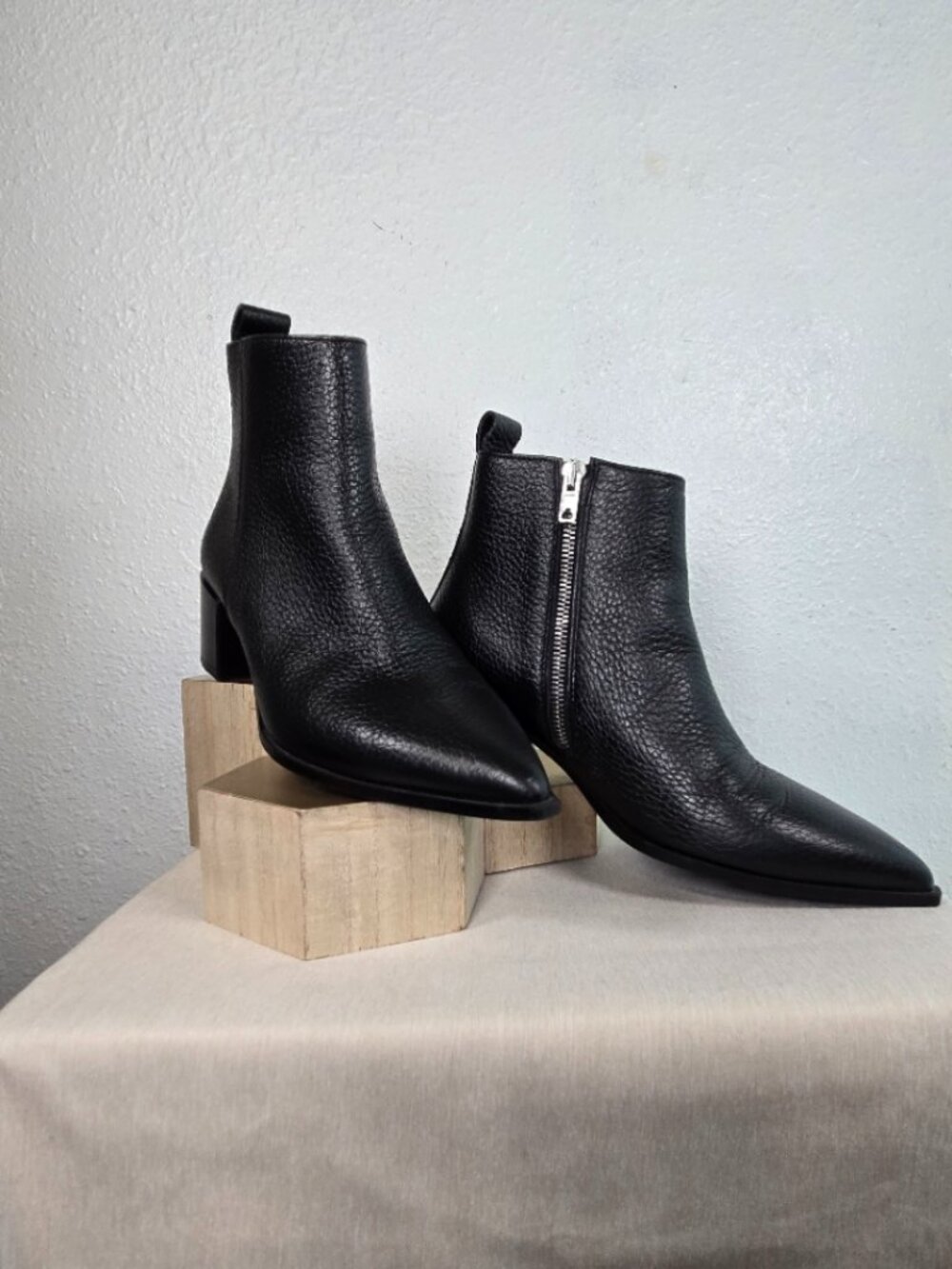 Everlane - The Boss Ankle Boots